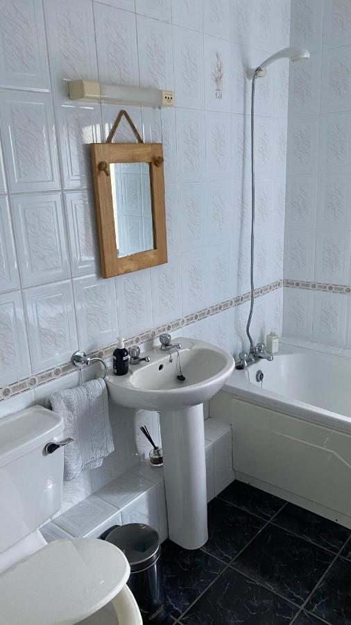 Hill Sea View Cottage Glengarriff Esterno foto